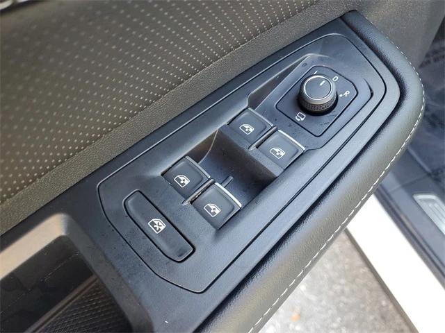 new 2026 Volkswagen Atlas car, priced at $53,483