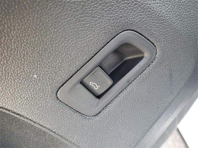 new 2026 Volkswagen Atlas car, priced at $43,955