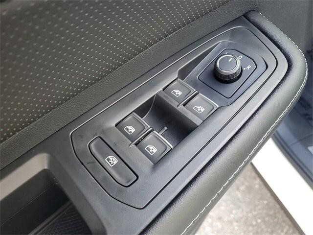 new 2026 Volkswagen Atlas car, priced at $43,955