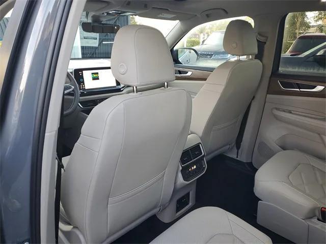 new 2026 Volkswagen Atlas car, priced at $44,573
