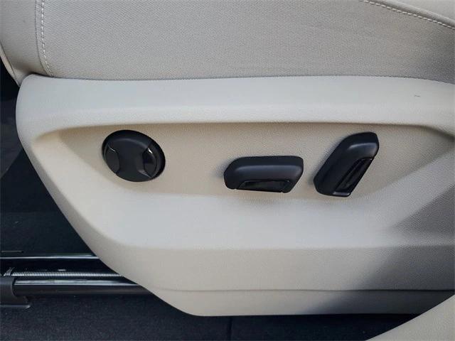 new 2026 Volkswagen Atlas car, priced at $44,573