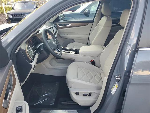 new 2026 Volkswagen Atlas car, priced at $44,573