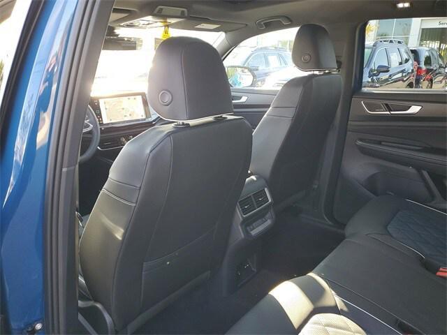 new 2026 Volkswagen Atlas Cross Sport car, priced at $52,569