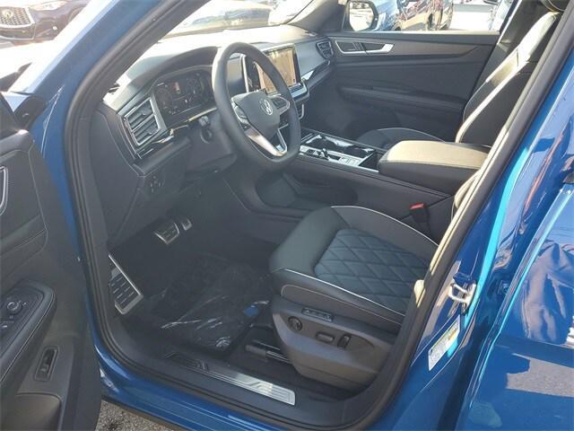 new 2026 Volkswagen Atlas Cross Sport car, priced at $52,569