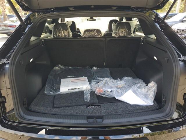 new 2026 Volkswagen Atlas Cross Sport car, priced at $37,755