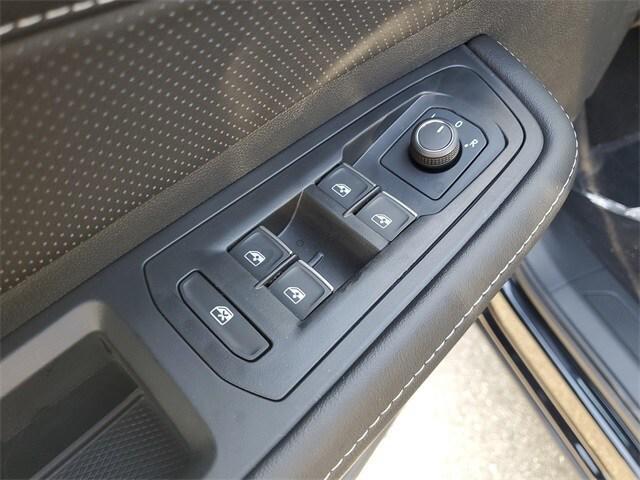 new 2026 Volkswagen Atlas Cross Sport car, priced at $37,755