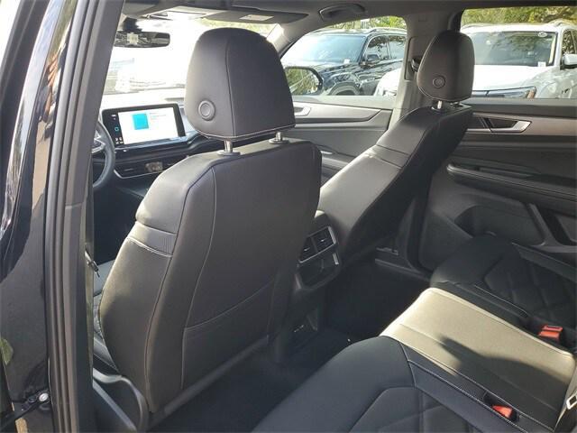 new 2026 Volkswagen Atlas Cross Sport car, priced at $37,755