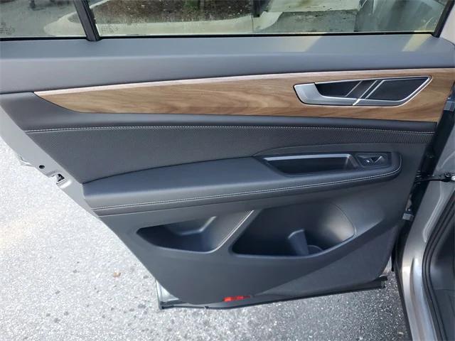 new 2026 Volkswagen Atlas car, priced at $38,231