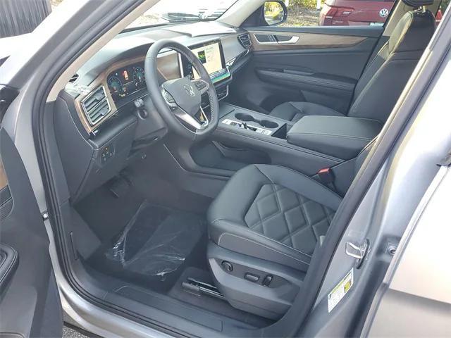 new 2026 Volkswagen Atlas car, priced at $38,231