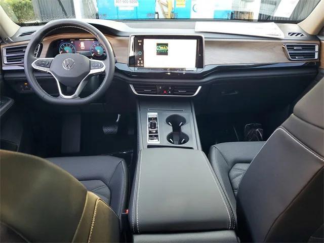 new 2026 Volkswagen Atlas car, priced at $38,231