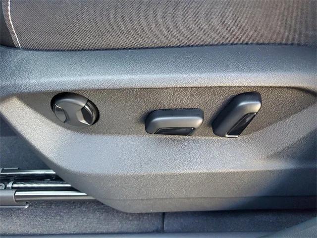 new 2026 Volkswagen Atlas car, priced at $38,231