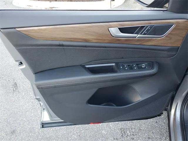 new 2026 Volkswagen Atlas car, priced at $38,231