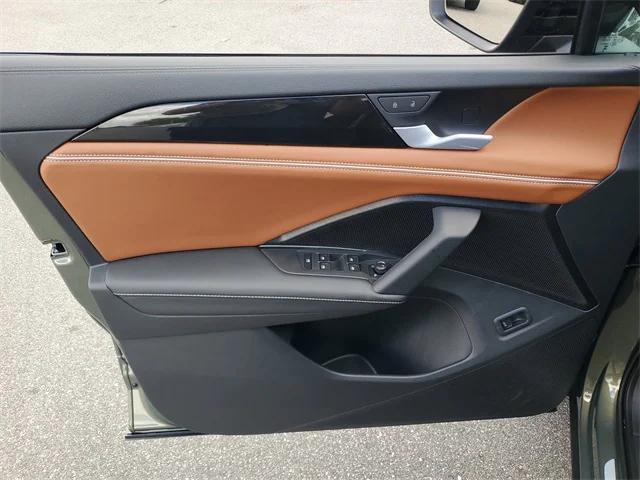 new 2025 Volkswagen Tiguan car, priced at $41,696