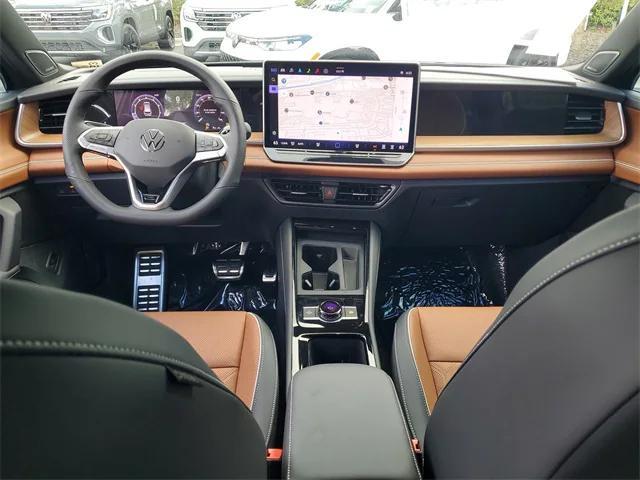 new 2025 Volkswagen Tiguan car, priced at $41,696