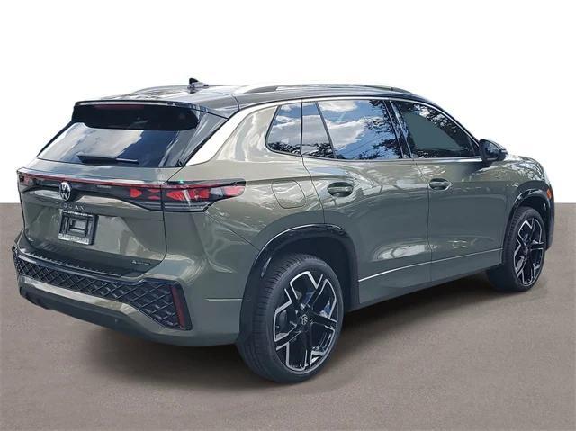 new 2025 Volkswagen Tiguan car, priced at $41,696