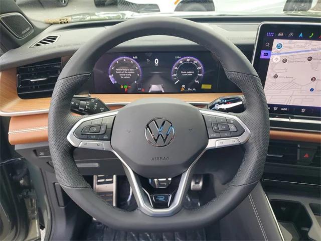 new 2025 Volkswagen Tiguan car, priced at $41,696