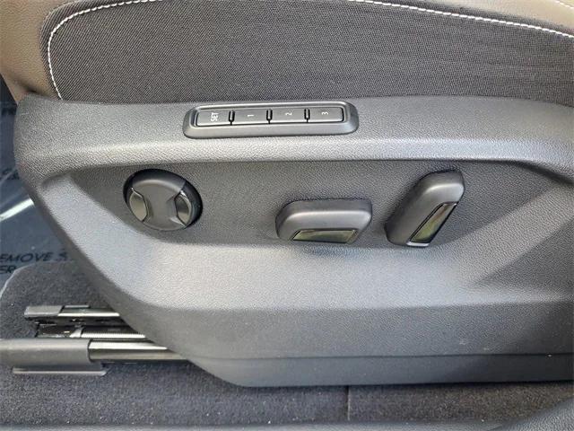 used 2025 Volkswagen Atlas car, priced at $38,999