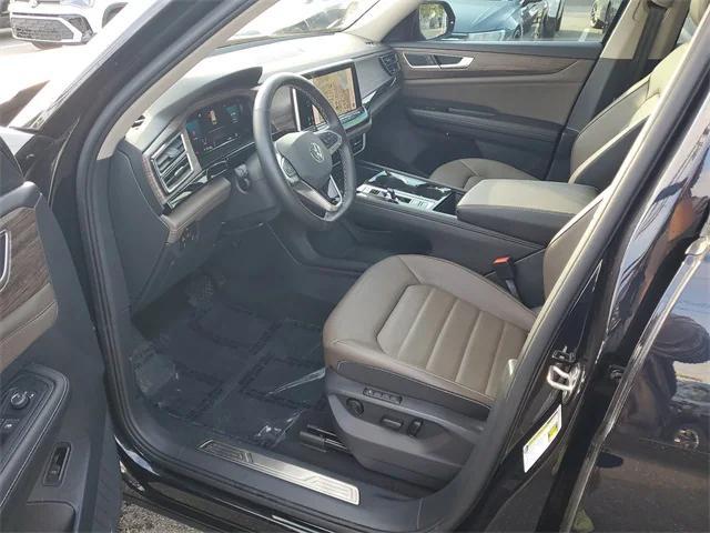 used 2025 Volkswagen Atlas car, priced at $38,999