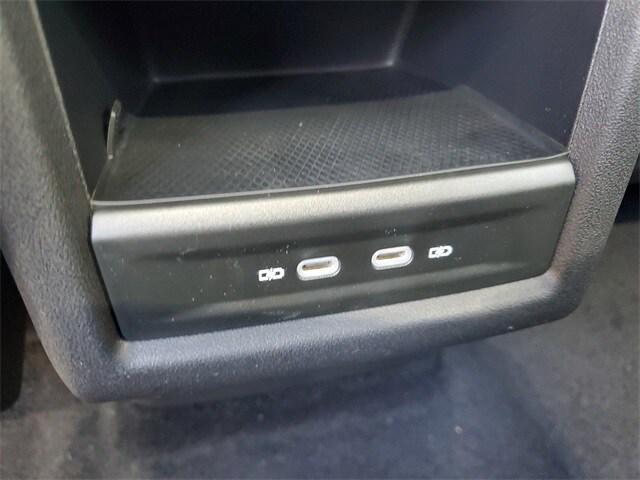 new 2025 Volkswagen ID.4 car, priced at $40,635