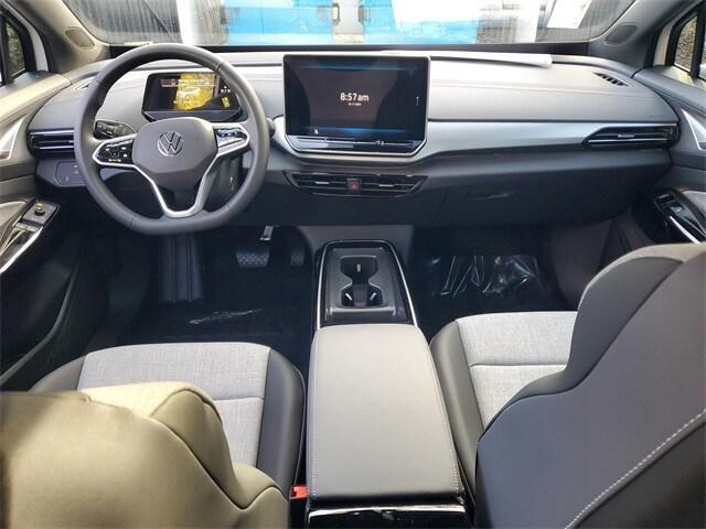 new 2025 Volkswagen ID.4 car, priced at $40,635