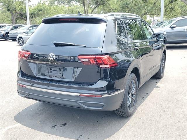 new 2024 Volkswagen Tiguan car, priced at $30,778