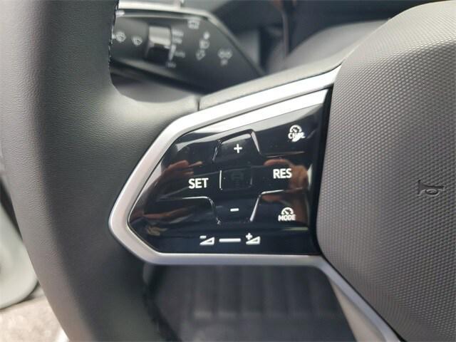 new 2025 Volkswagen ID.4 car, priced at $40,635