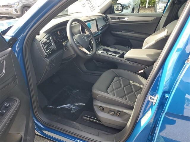 new 2026 Volkswagen Atlas Cross Sport car, priced at $37,755