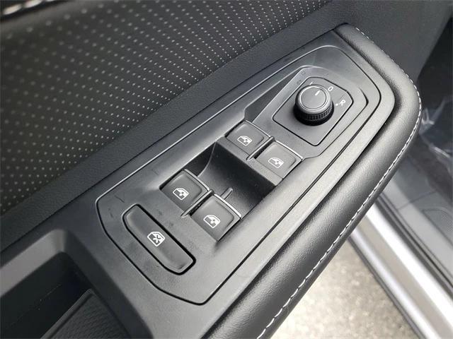 new 2026 Volkswagen Atlas Cross Sport car, priced at $37,755