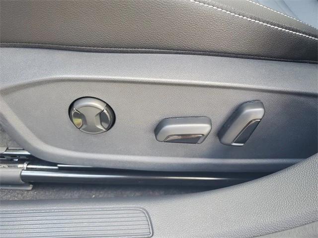 new 2025 Volkswagen Jetta car, priced at $25,627