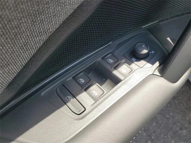 new 2025 Volkswagen Tiguan car, priced at $28,446