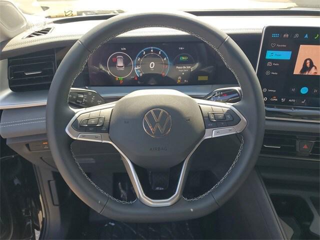 new 2025 Volkswagen Tiguan car, priced at $32,907