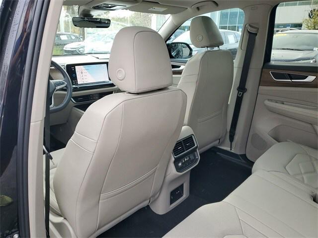 new 2026 Volkswagen Atlas car, priced at $44,050