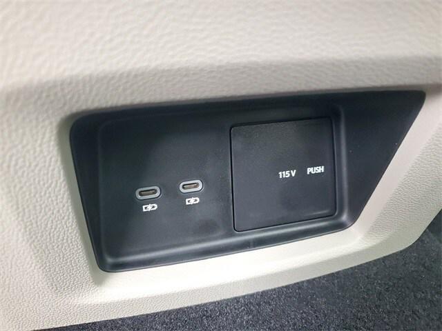 new 2026 Volkswagen Atlas car, priced at $44,050