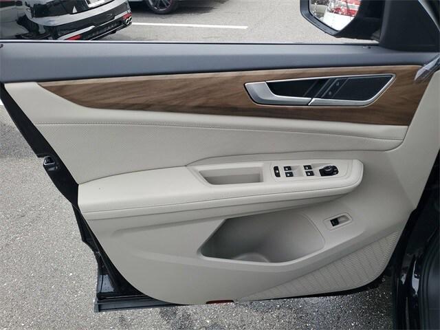 new 2026 Volkswagen Atlas car, priced at $44,050