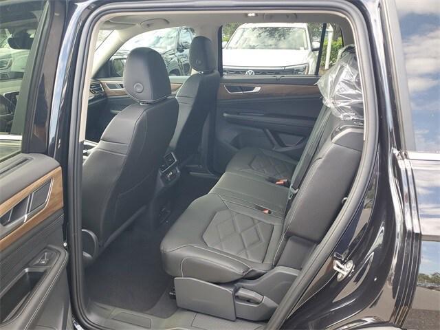 new 2026 Volkswagen Atlas car, priced at $44,050