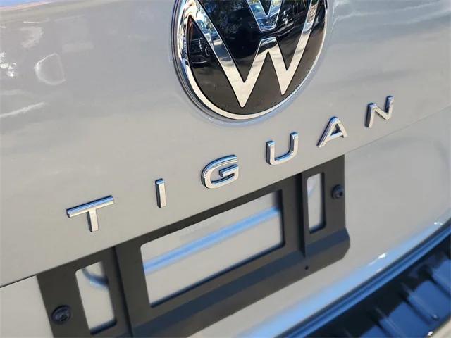 new 2024 Volkswagen Tiguan car, priced at $32,944