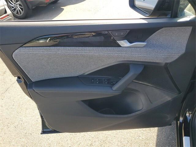 new 2025 Volkswagen Tiguan car, priced at $28,446