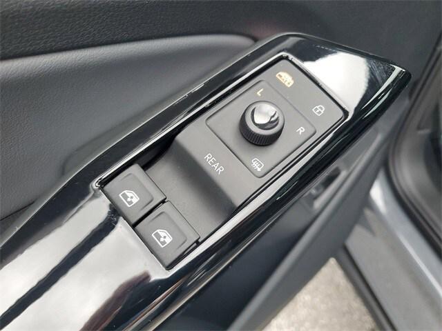 new 2025 Volkswagen ID.4 car, priced at $49,347