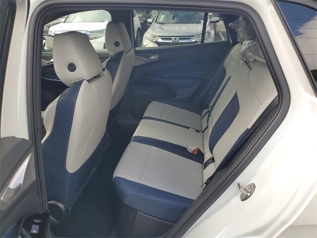 new 2025 Volkswagen ID.4 car, priced at $46,007