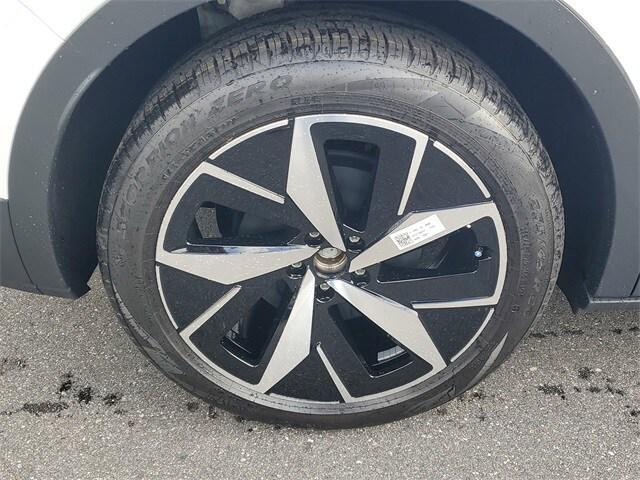 new 2025 Volkswagen ID.4 car, priced at $46,007