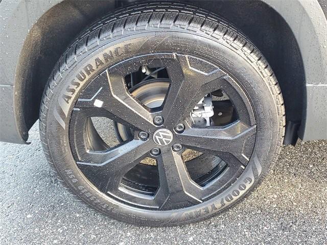 used 2025 Volkswagen Taos car, priced at $26,799