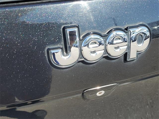 used 2014 Jeep Cherokee car, priced at $12,152