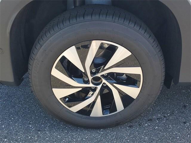 new 2025 Volkswagen Tiguan car, priced at $29,470