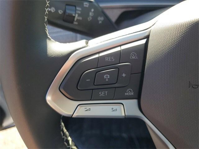 new 2025 Volkswagen Tiguan car, priced at $29,470