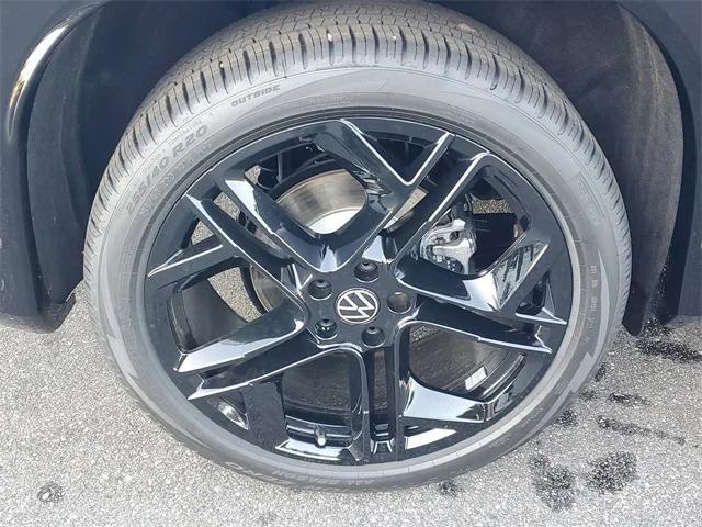 new 2026 Volkswagen Tiguan car, priced at $37,710