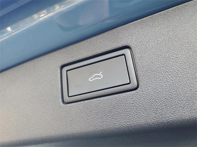 new 2026 Volkswagen Tiguan car, priced at $37,710