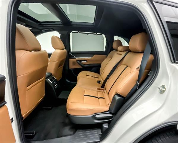 used 2025 Mazda CX-70 car, priced at $53,499