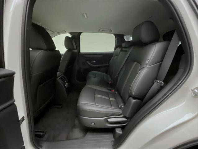 new 2025 Mazda CX-90 car, priced at $37,394