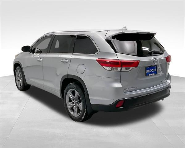 used 2019 Toyota Highlander car, priced at $27,301