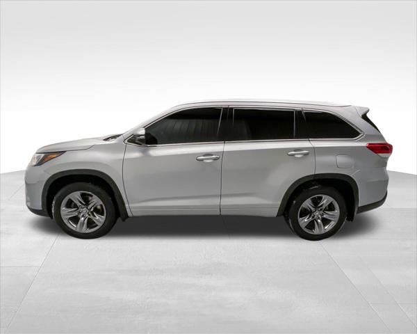 used 2019 Toyota Highlander car, priced at $27,301